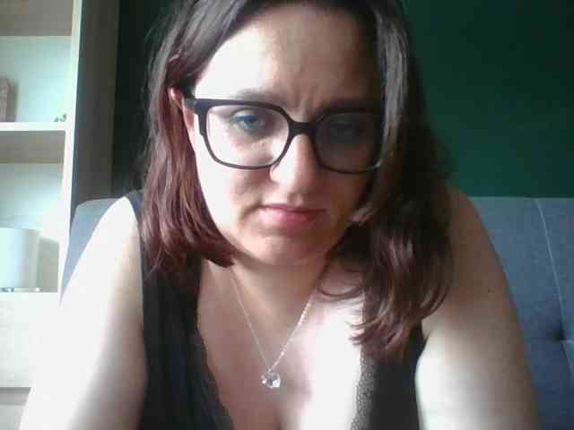 sensualParis webcam