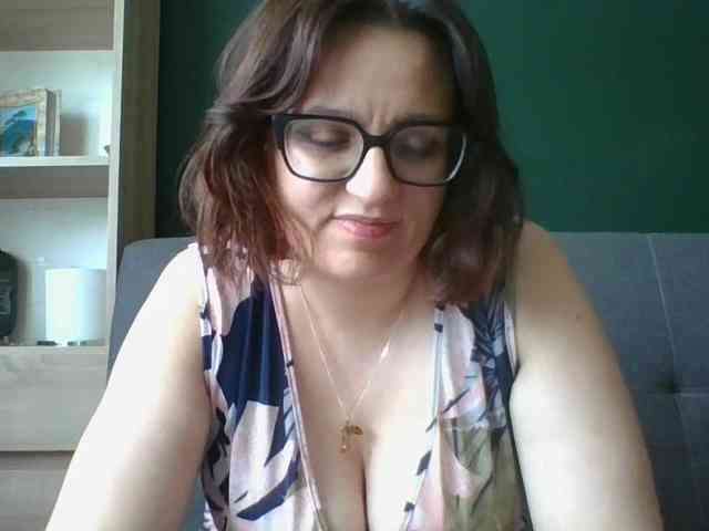 sensualParis webcam
