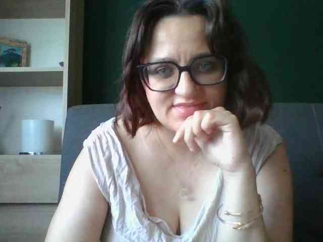 sensualParis webcam