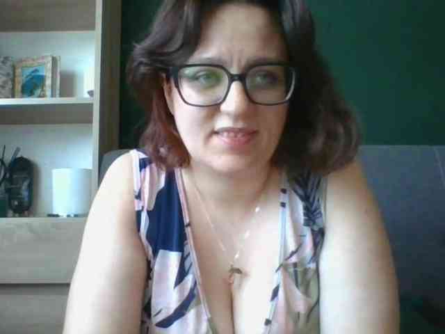 Model: sensualParis