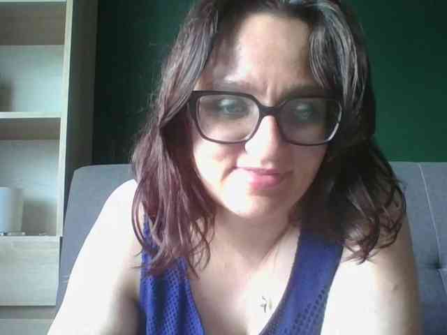 sensualParis webcam