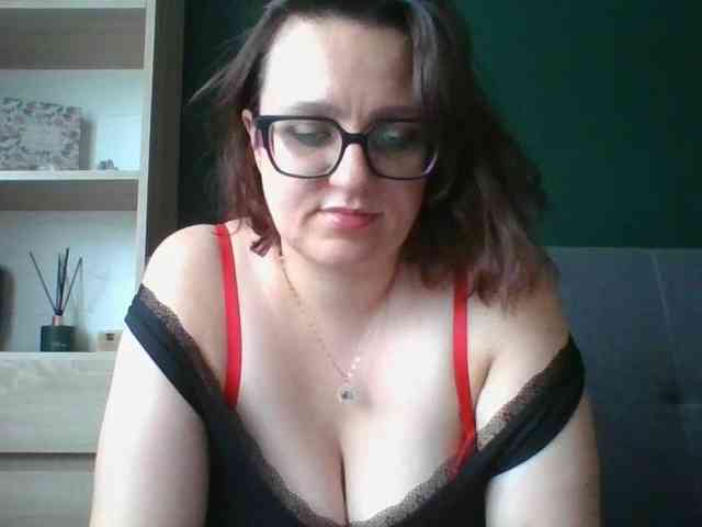 sensualParis webcam