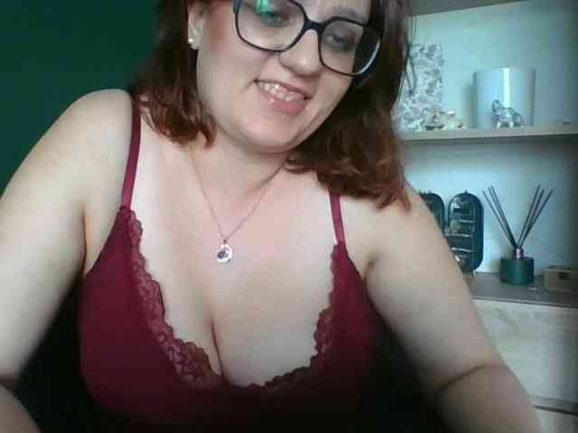 sensualParis webcam