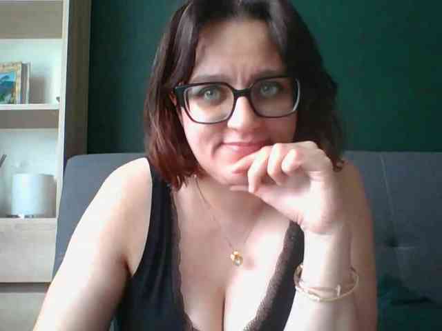 sensualParis webcam
