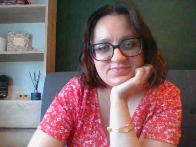 sensualParis webcam