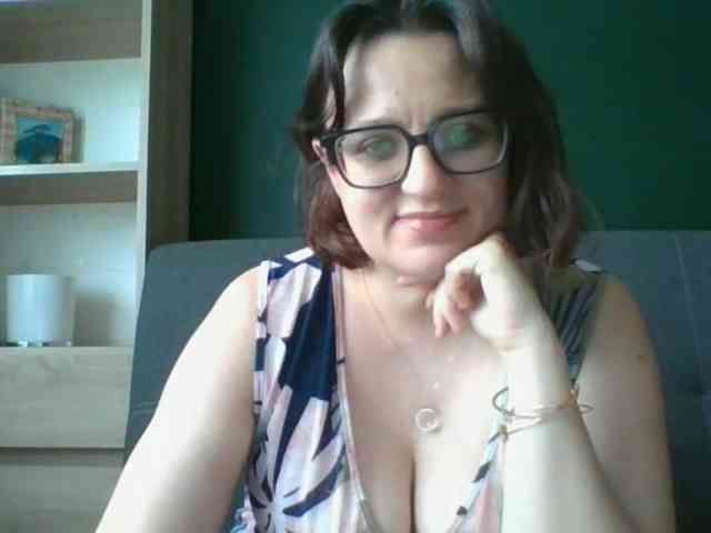 sensualParis webcam
