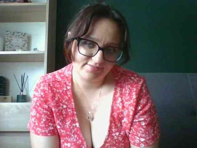 sensualParis webcam