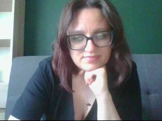 sensualParis webcam