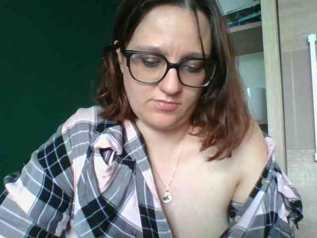 Model: sensualParis