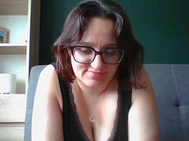 sensualParis webcam