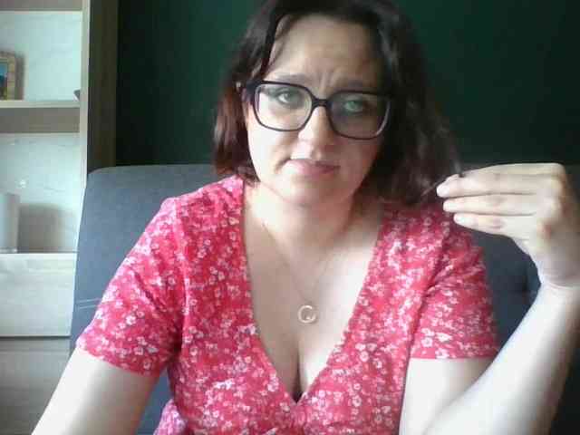 sensualParis webcam