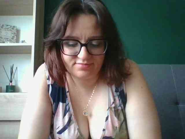 sensualParis webcam