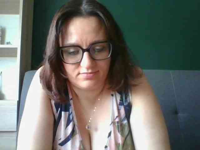Model: sensualParis