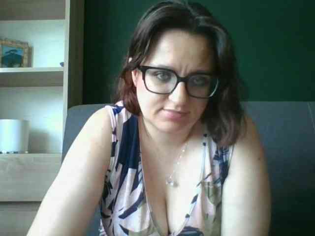 sensualParis webcam