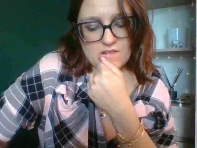 sensualParis webcam