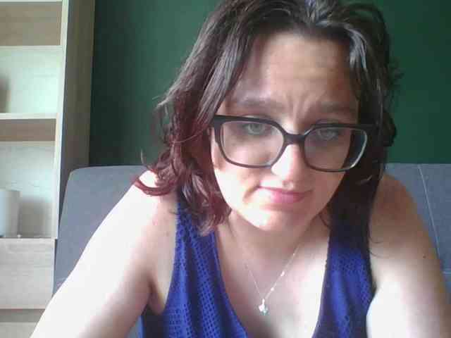 sensualParis webcam