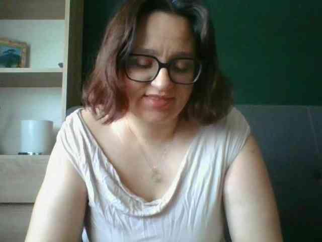 sensualParis webcam