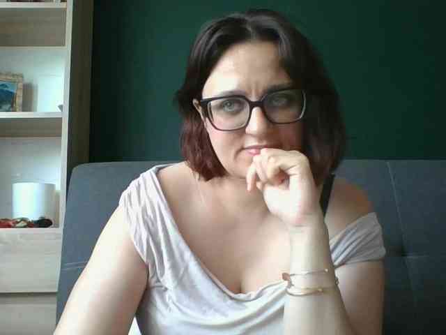 sensualParis webcam