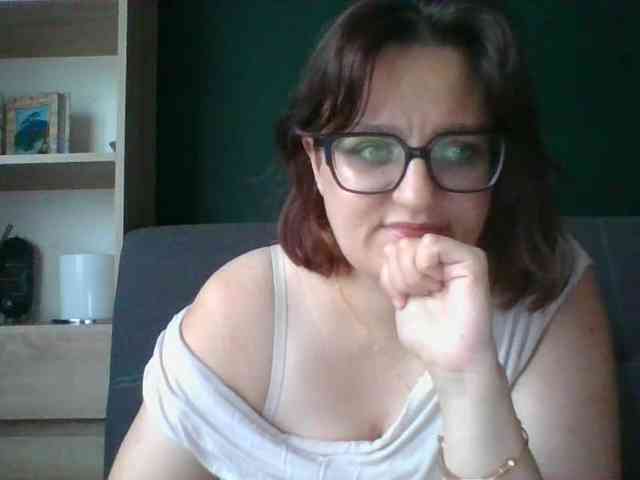 sensualParis webcam