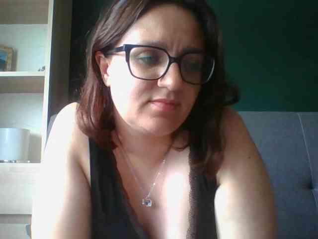 sensualParis webcam