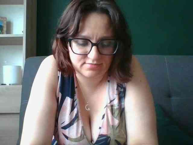 sensualParis webcam