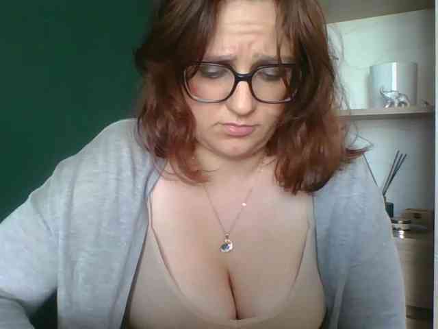 sensualParis webcam