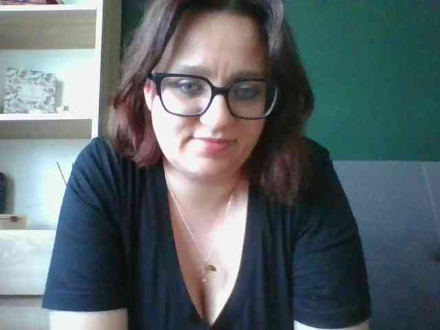 sensualParis webcam