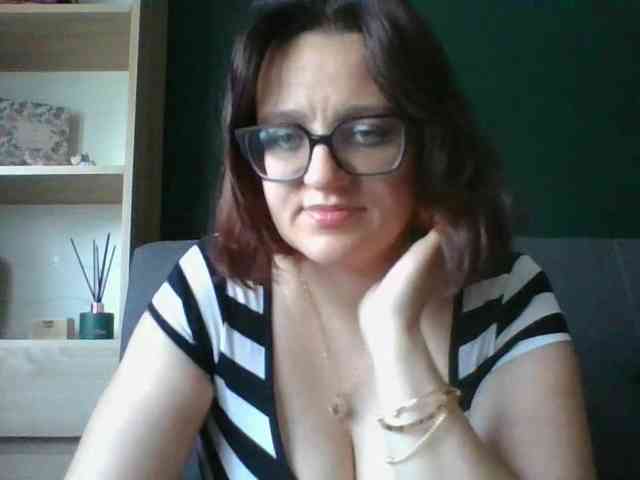 sensualParis webcam