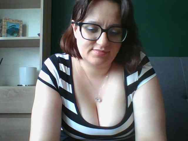 sensualParis webcam