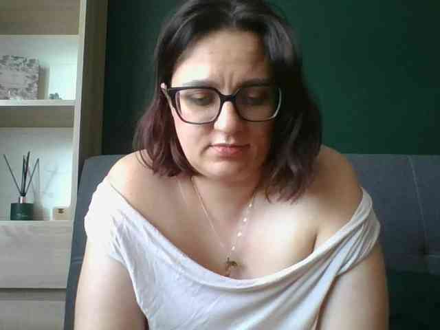 sensualParis webcam