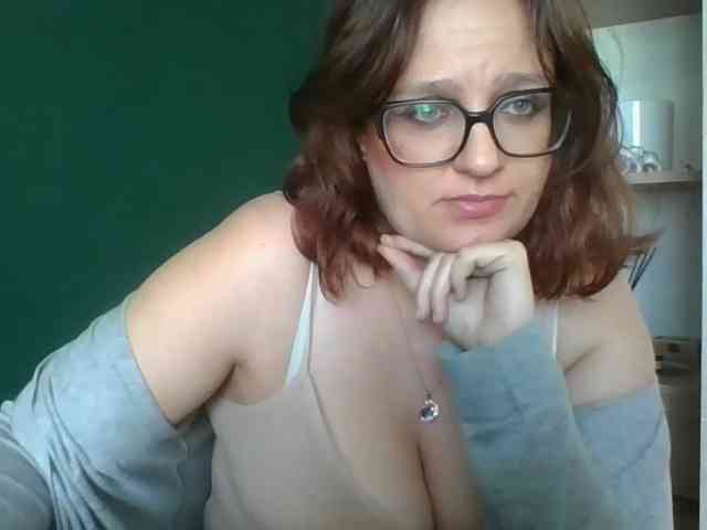 sensualParis webcam