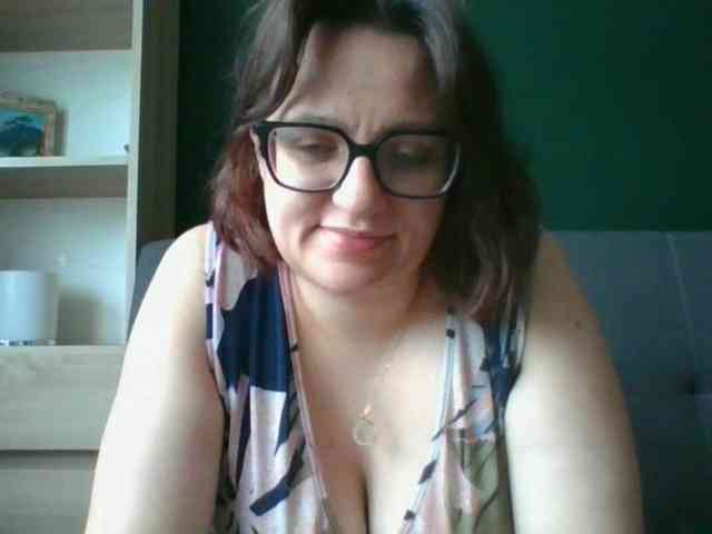 sensualParis webcam