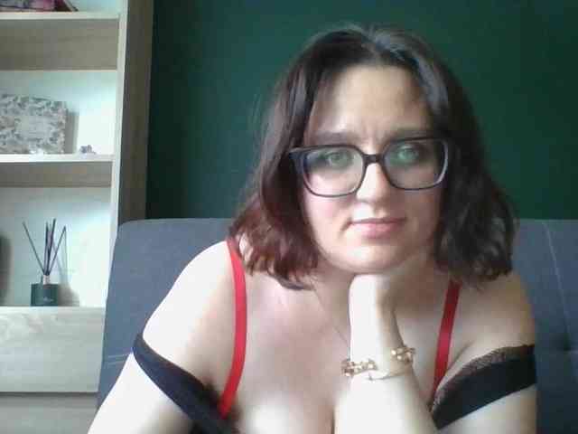 sensualParis webcam