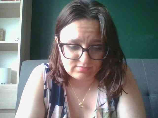 sensualParis webcam