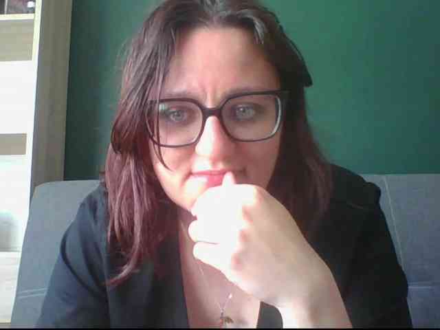 sensualParis webcam