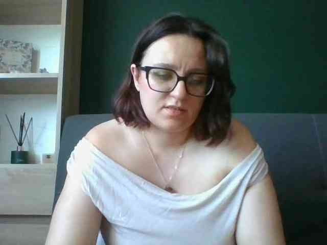sensualParis webcam