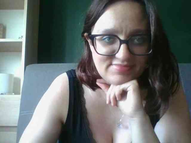 sensualParis webcam