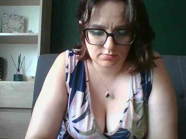 sensualParis webcam