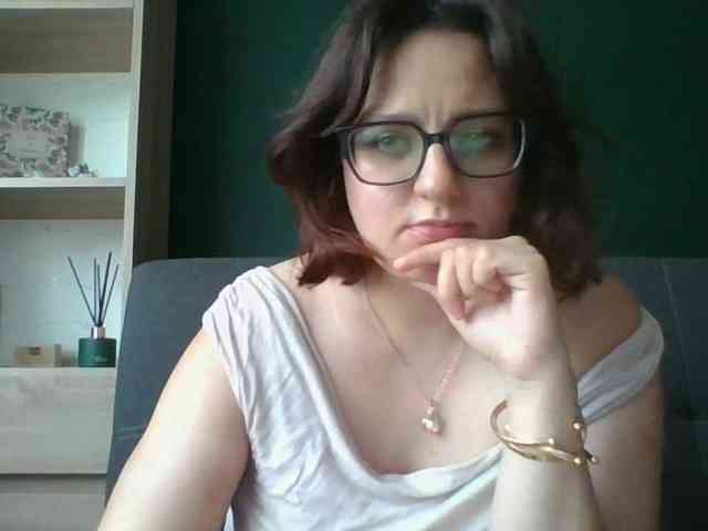 sensualParis webcam
