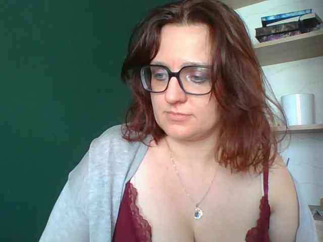 sensualParis webcam