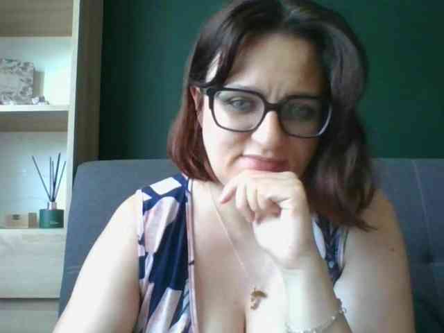 sensualParis webcam