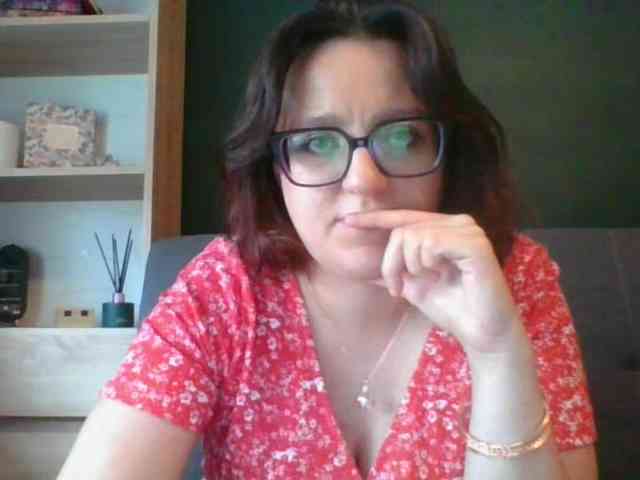 sensualParis webcam