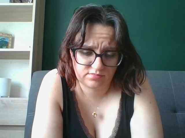 sensualParis webcam