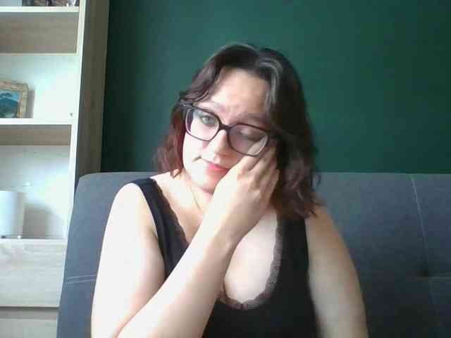 Model: sensualParis