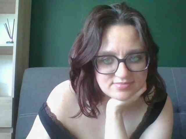 sensualParis webcam