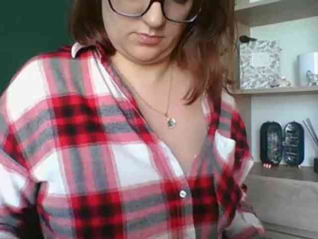 sensualParis webcam