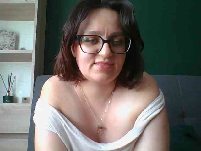 Model: sensualParis