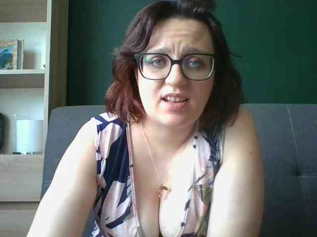 sensualParis webcam