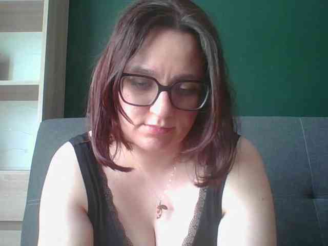sensualParis webcam