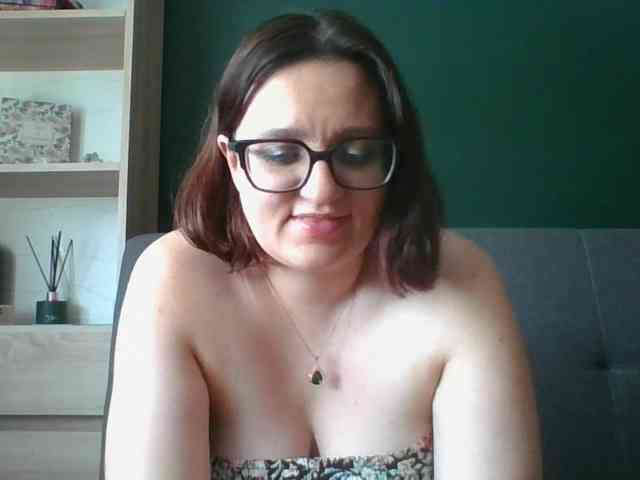 sensualParis webcam